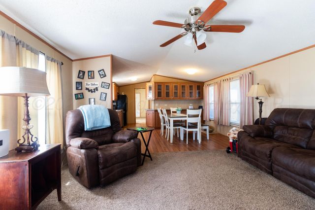 2420 E Willow Creek Drive, Amarillo, TX 79108