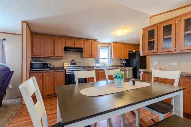 2420 E Willow Creek Drive, Amarillo, TX 79108