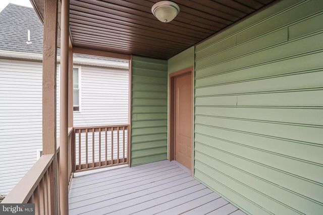 539 W KING ST, York, PA 17401