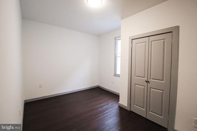 539 W KING ST, York, PA 17401