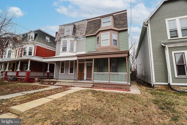539 W KING ST, York, PA 17401