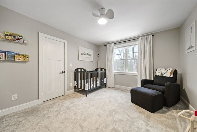 2 Mapleton Rd, Merrimac, MA 01860