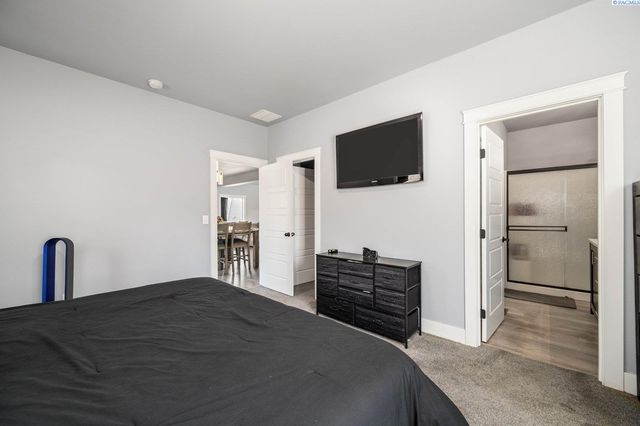 2873 Mackenzie Court, Richland, WA 99352