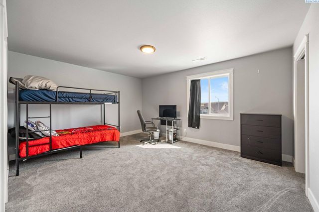 2873 Mackenzie Court, Richland, WA 99352