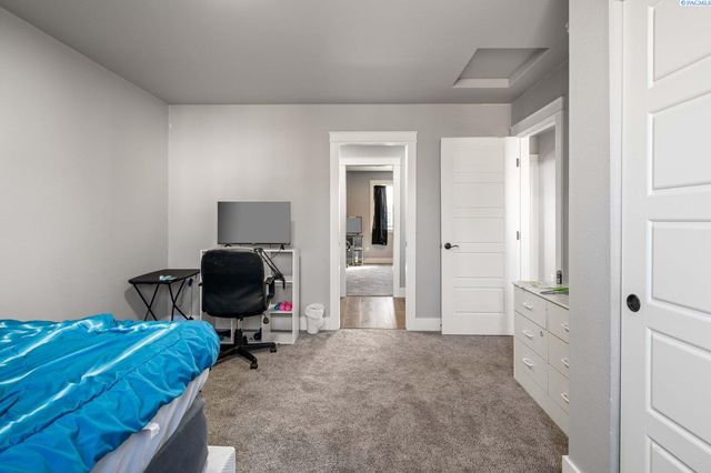 2873 Mackenzie Court, Richland, WA 99352