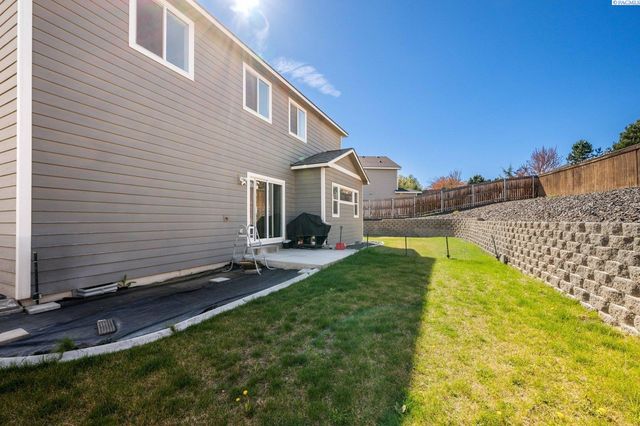 2873 Mackenzie Court, Richland, WA 99352