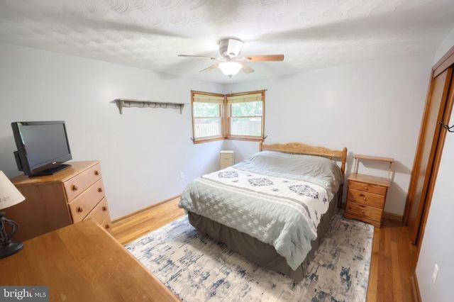 3011 IMPERIAL DR, Dover, PA 17315