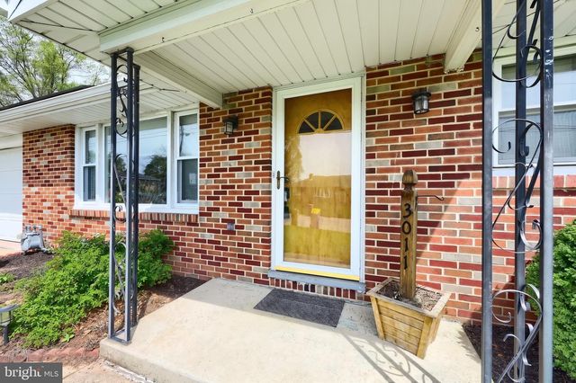 3011 IMPERIAL DR, Dover, PA 17315