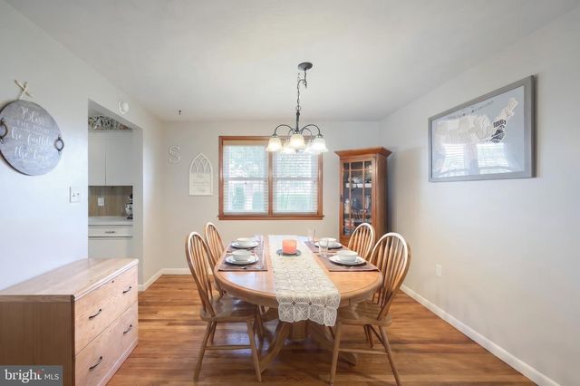 3011 IMPERIAL DR, Dover, PA 17315