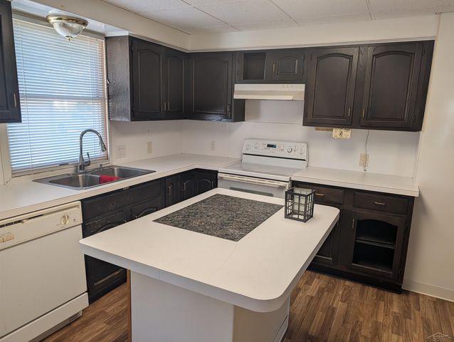 815 B Street, Saginaw, MI 48602
