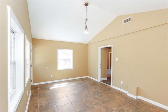 325 Longview Road, Fayetteville, GA 30214