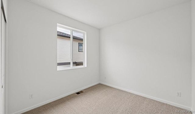 21381 E 67th Avenue, Aurora, CO 80019