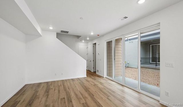 21381 E 67th Avenue, Aurora, CO 80019
