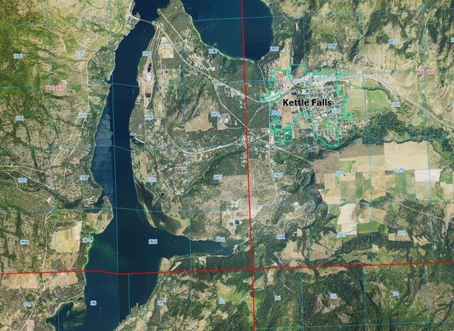 1351 Lake Roosevelt Way, Kettle Falls, WA 99141