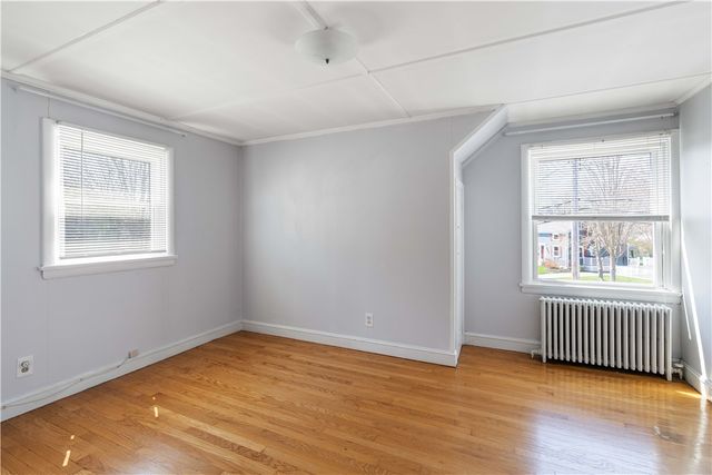 19 Hillside Avenue, Newport, RI 02840