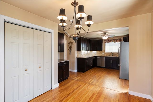 19 Hillside Avenue, Newport, RI 02840