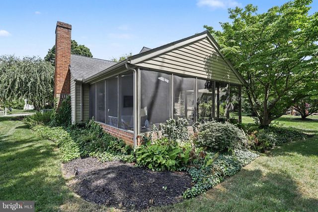 3738 JONAS DR, Landisville, PA 17538