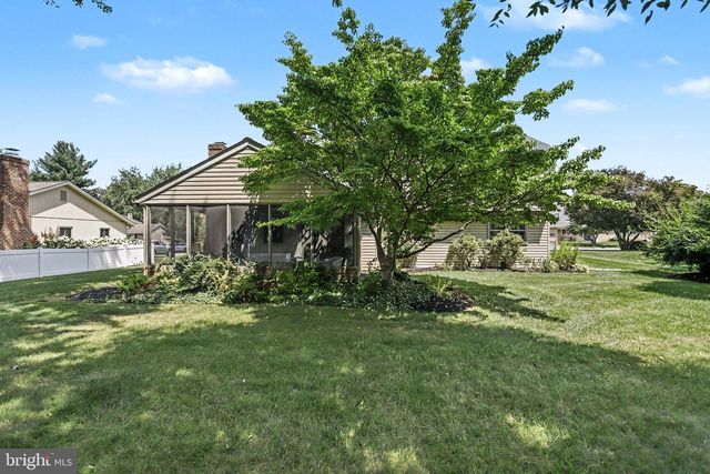 3738 JONAS DR, Landisville, PA 17538