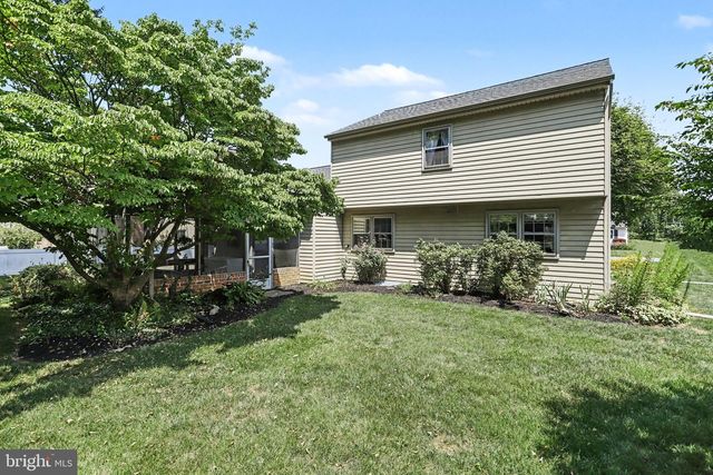 3738 JONAS DR, Landisville, PA 17538