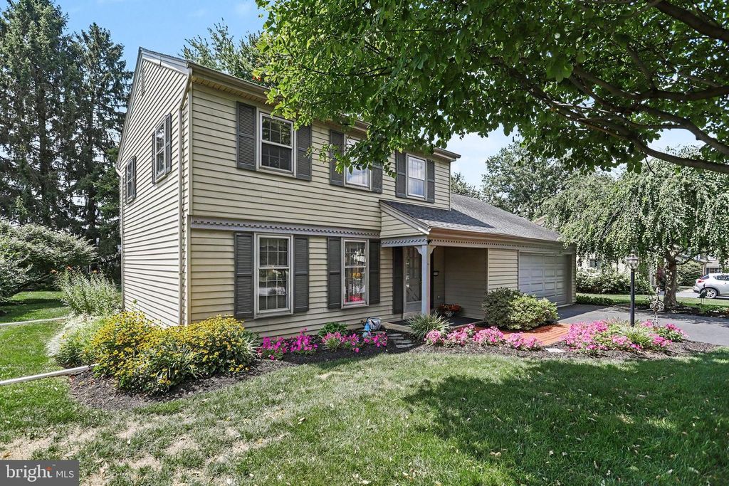 3738 JONAS DR, Landisville, PA 17538