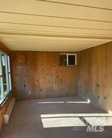 18349 Neeley Rd, Guerneville, CA 95446