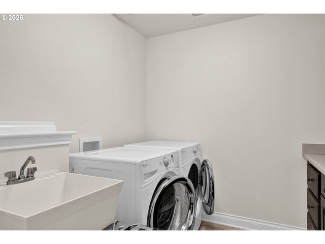 89952 HIGHWAY 101, Florence, OR 97439