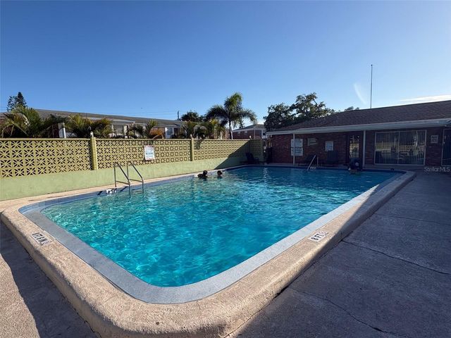 4507 9TH STREET W. I3, Bradenton, FL 34207