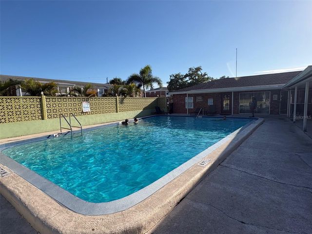 4507 9TH STREET W. I3, Bradenton, FL 34207