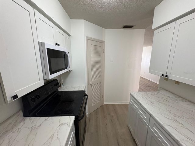 4507 9TH STREET W. I3, Bradenton, FL 34207