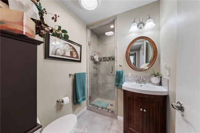 3498 Marina Drive West, Lakeport, CA 95453