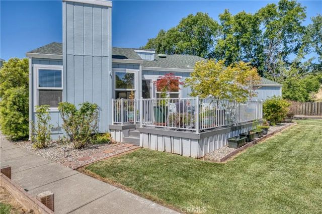 3498 Marina Drive West, Lakeport, CA 95453