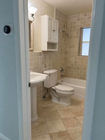 455 NE 29th Street, Boca Raton, FL 33431