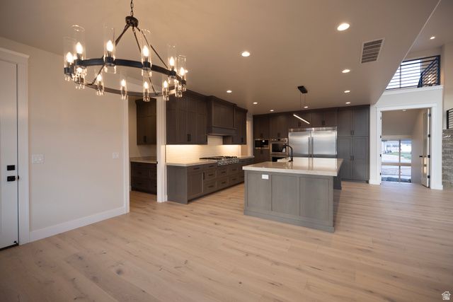 904 S 1900 W, Layton, UT 84041