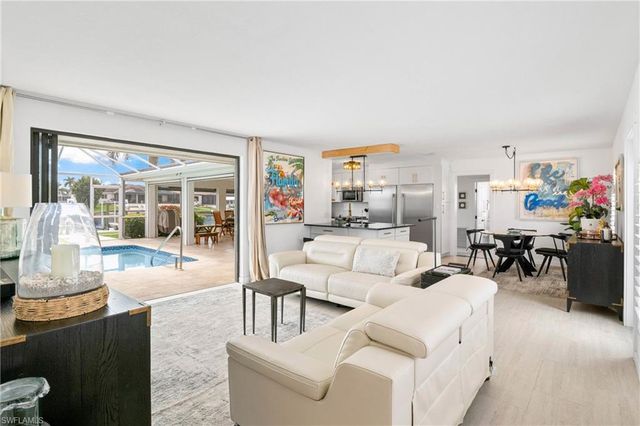 5374 Cobalt CT, Cape Coral, FL 33904