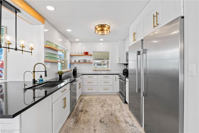 5374 Cobalt CT, Cape Coral, FL 33904