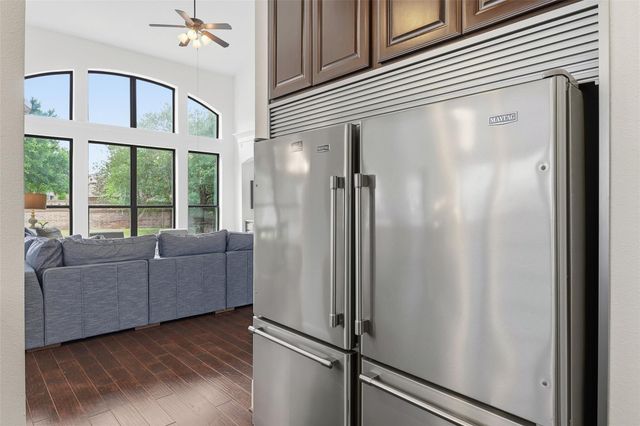 25215 Springwood Lake Drive, Katy, TX 77494