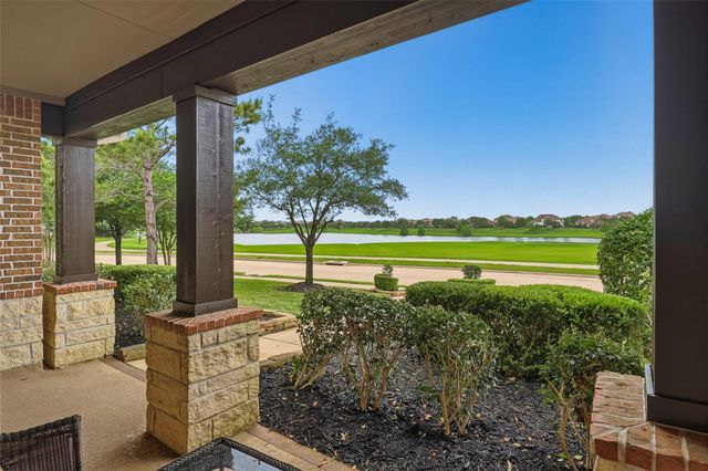 25215 Springwood Lake Drive, Katy, TX 77494
