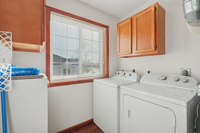 7516 Ojibway Park Road, Woodbury, MN 55125