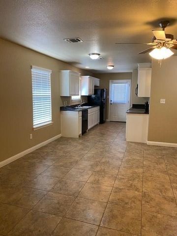 3113 Weave Court, Granbury, TX 76049