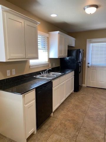 3113 Weave Court, Granbury, TX 76049