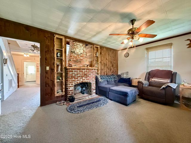 4183 Market Street Ext, Washington, NC 27889