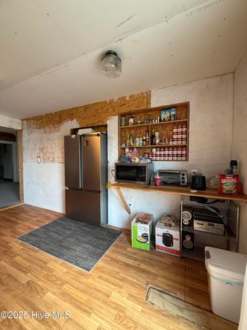 4183 Market Street Ext, Washington, NC 27889