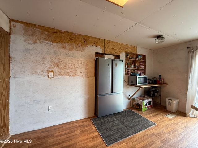 4183 Market Street Ext, Washington, NC 27889