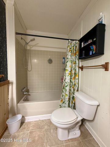 4183 Market Street Ext, Washington, NC 27889