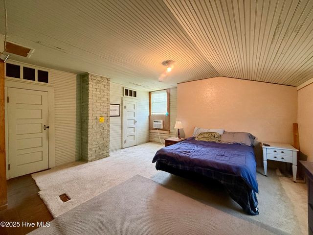 4183 Market Street Ext, Washington, NC 27889