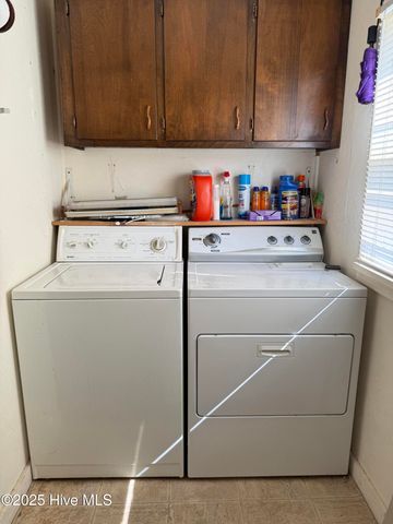 4183 Market Street Ext, Washington, NC 27889
