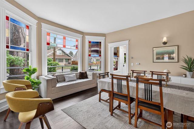 1800 J Street, Bellingham, WA 98225