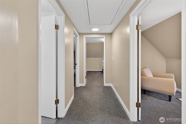 1800 J Street, Bellingham, WA 98225