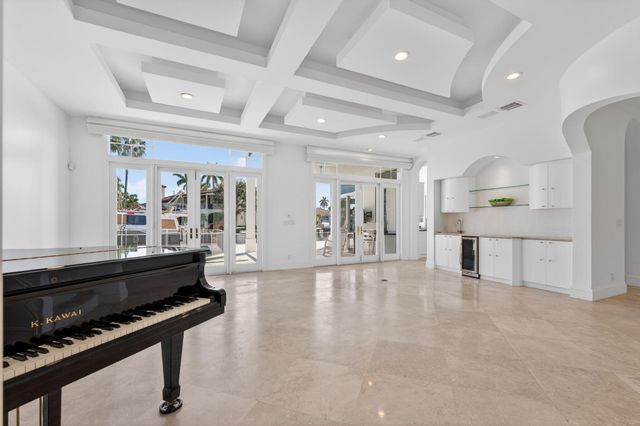 724 NE 36th Street, Boca Raton, FL 33431