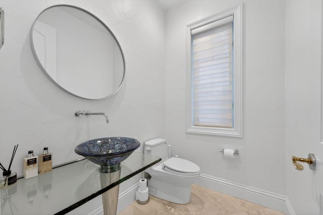 724 NE 36th Street, Boca Raton, FL 33431